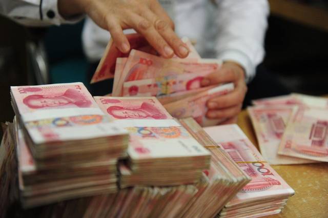 2025网贷强制中 下款的口子，专业梳理5个正在逾期中可以借钱的平台